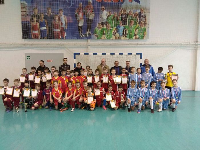 На фото: 
участники турнира по мини-футболу в ст. Крыловской