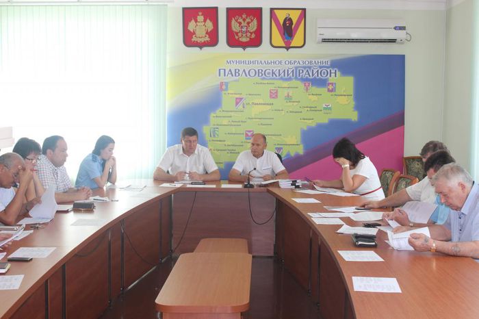 Заседание постоянных депутатских комиссий Совета муниципального образования Павловский район