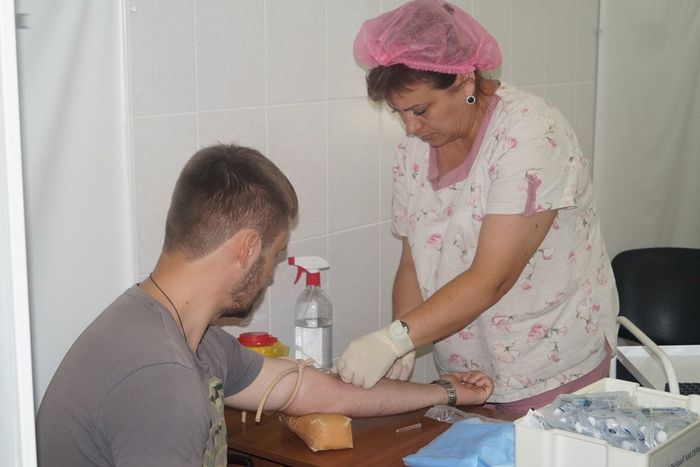 На фото: участники Дня здоровья в Павловской районной больнице