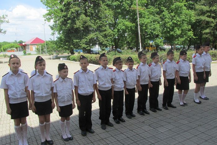 На фото: участники Чемпионата Ейского казачьего отдела