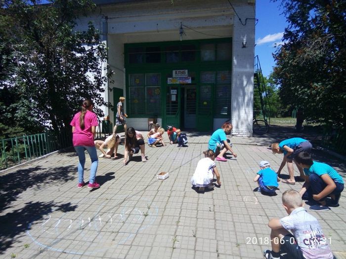 На фото: открытие летних дворовых площадок в Новопластуновском сельском поселении