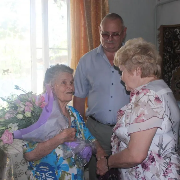 Зинаиде Акимовне - 90 лет!
