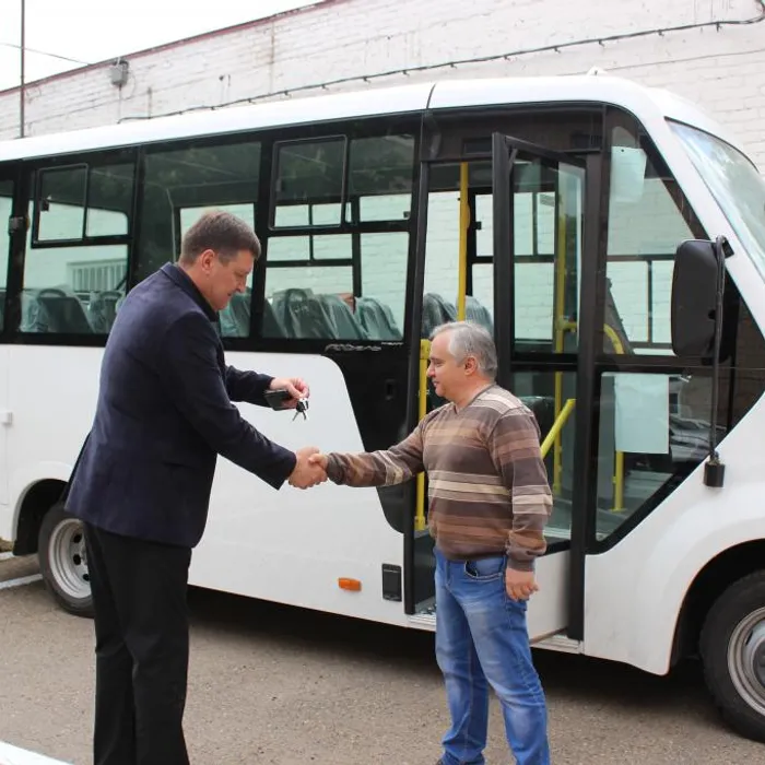 Приобретен автобус малого класса
