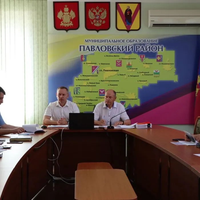 В администрации района состоялась сессия Совета МО Павловского района