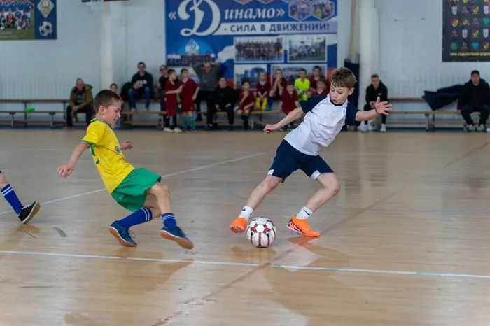 photo_5228719205522283167_y