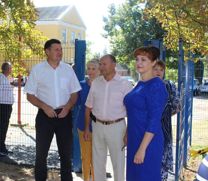 на фото: Открытие детского сада № 27