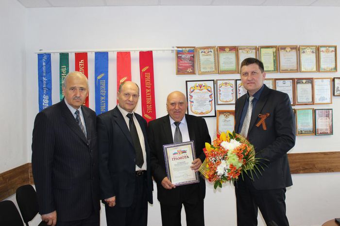 На фото:( слева на право) С.Г.Абрамян, В.И.Лесовой, М.Н.Кузнецов, В.В.Трифонов