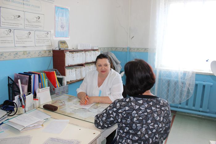 На фото:выездной прием граждан в Новопластуновском сельском поселении