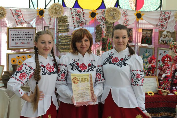 На фото: зональный этап X краевого конкурса народных обрядов «Живая культура»