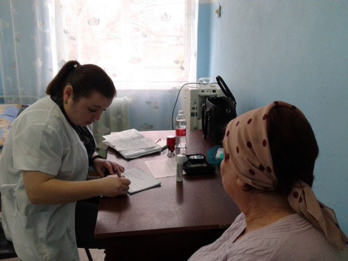 Выездной прием врачей в Новопетровском СП