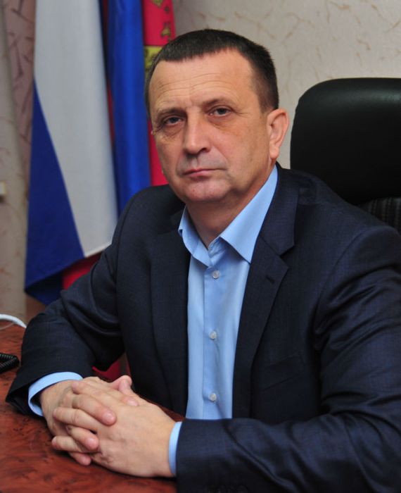 Глава района Борис Зуев: «Прививка – единственная защита»