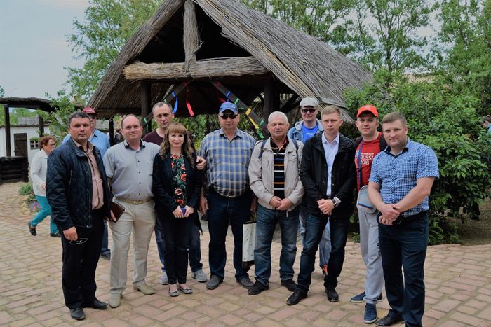 На фото: Павловская делегация в Атамани